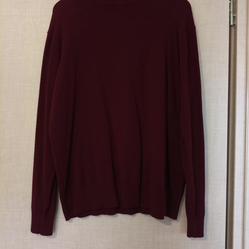 Women's knitted sweater plum color one size like new