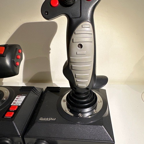Squadron Commander Quickshot QS-202 vintage joystick like new for Windows 95