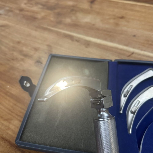 Sobytеk laryngoscope set with 3 Macintosh blades used