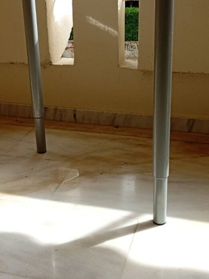 IKEA desk 150 x 75 cm used, white with metal legs