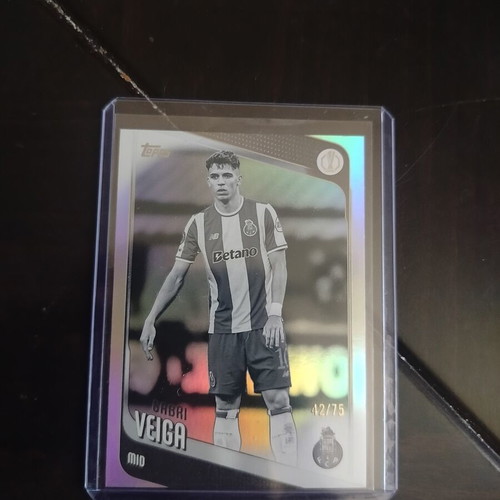 Gabri Veiga 2025-26 Topps UCC Black and White Raindrops Base card like new