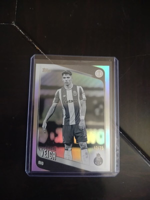 Gabri Veiga 2025-26 Topps UCC Black and White Raindrops Base card like new