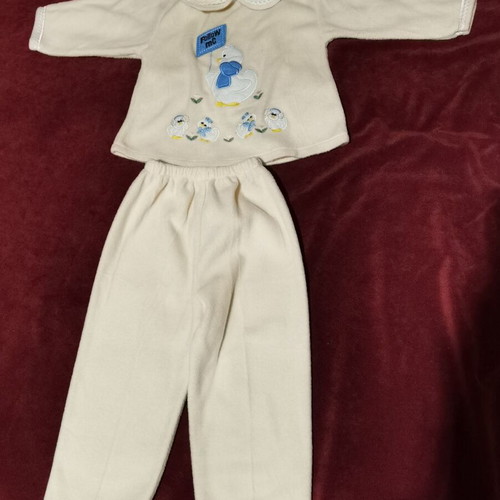Children's white fluffy set blouse and pants like new