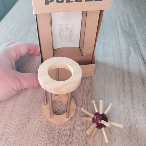 Svoora wooden puzzle toy new