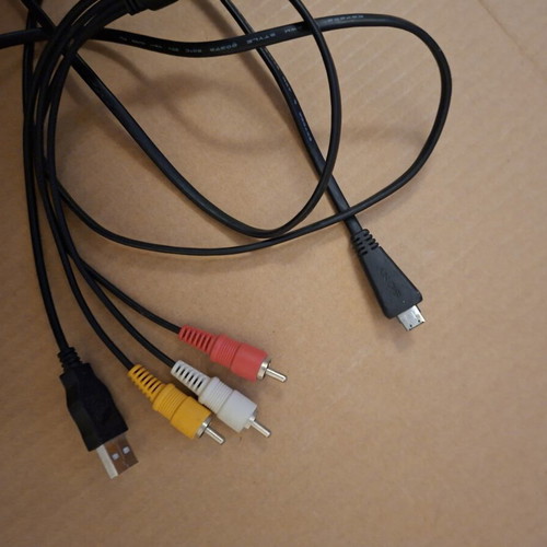 Sony Multi Terminal Cable with USB and 3 RCA like new
