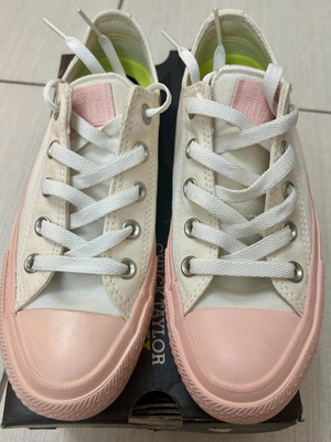 Converse Chuck Taylor All Star II OX sneakers new, white and vapor pink, size 36.5