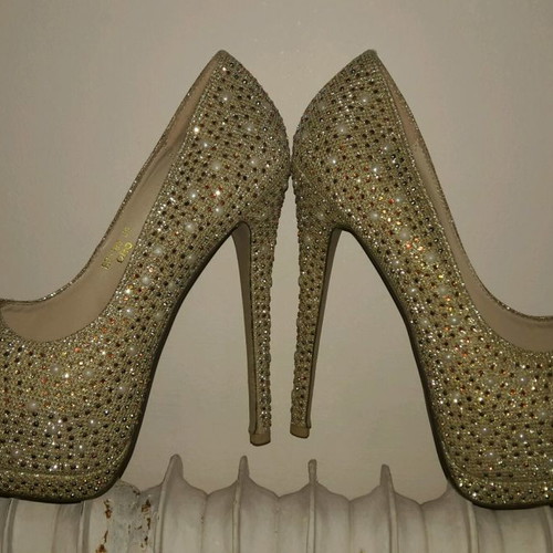 Bridal pumps used, beige, sparkling, size 39
