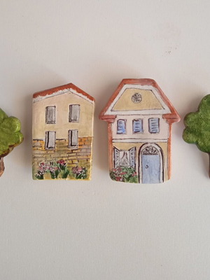 Handmade clay fridge magnets new, set of 4
