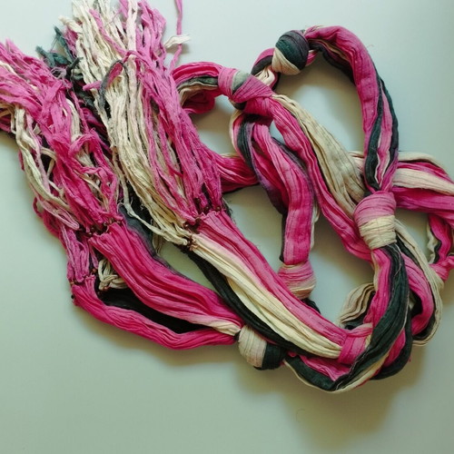 Benetton scarf very long with gold thread new, multicolored