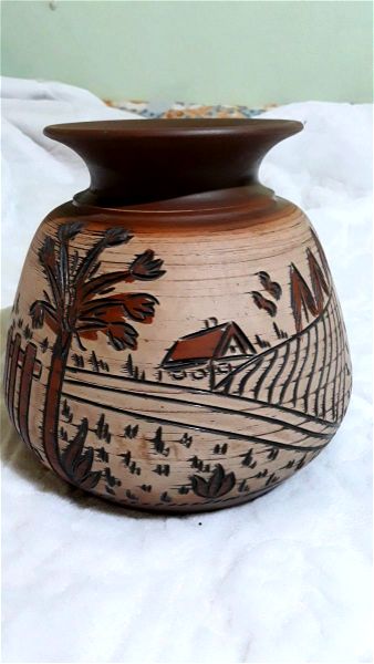 vazo keramiko terakota