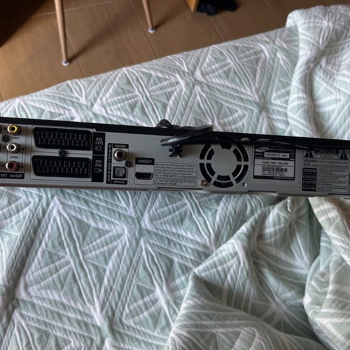 Samsung DVD-HR773 HDD & DVD Recorder with 160GB HDD like new