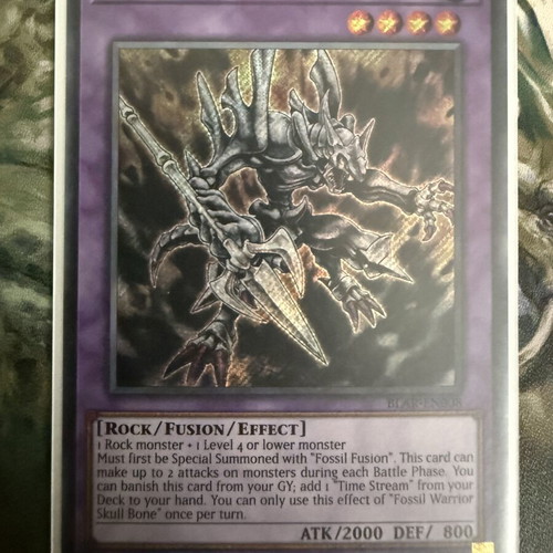 Fossil Warrior Skull Bone Yu-Gi-Oh! card new