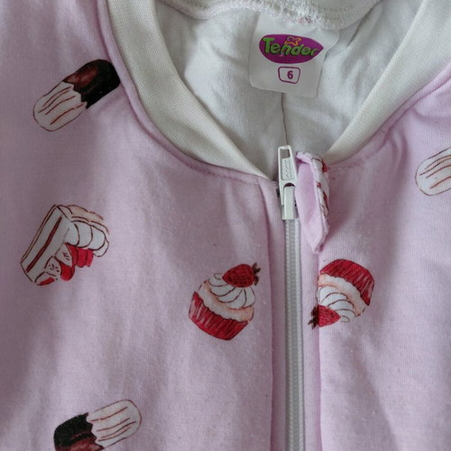 Tender baby sleeping bag like new, sweets design, detachable sleeves