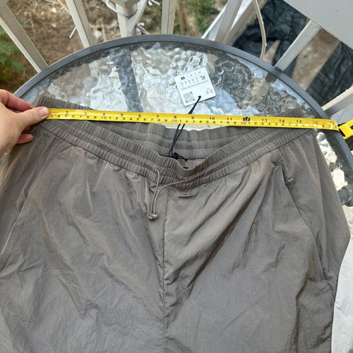 Zara pants with tag, gold color, size XL
