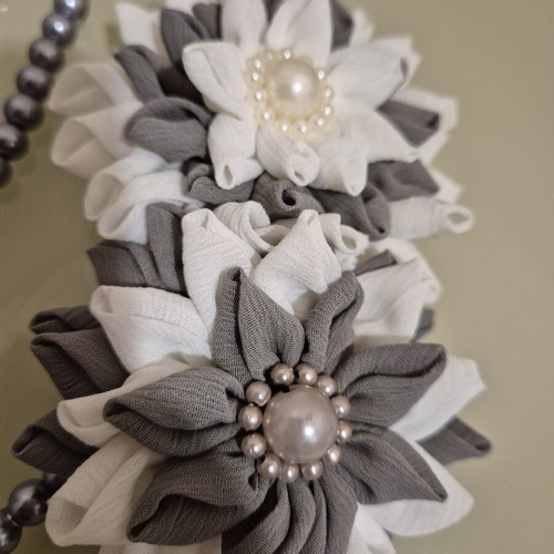 Handmade Multifunctional Necklace with Fabric Flowers and Pearls, New