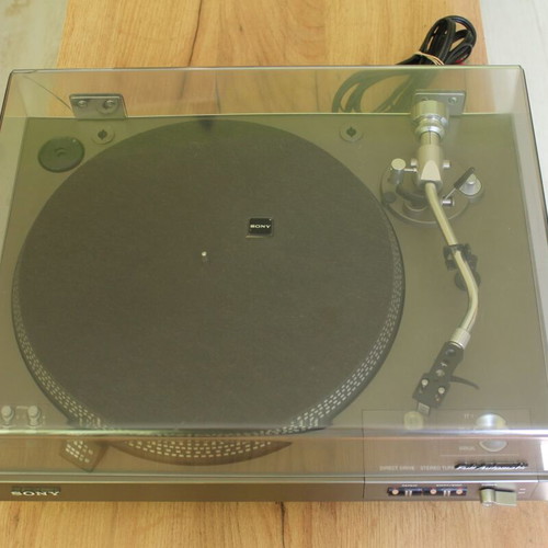Sony PS-4300 fully-automatic turntable with Audio Technica AT-11 cartridge