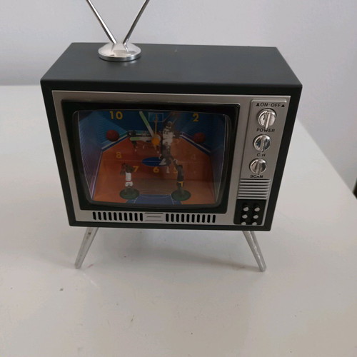 Clock in television shape new, analog tabletop