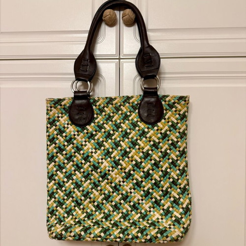 Woven tote bag like new with leather handles multicolor