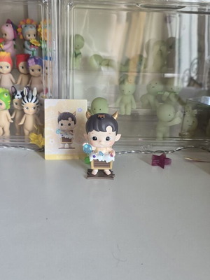 Pop Mart HACIPUPU Constellation Series Taurus Figure new