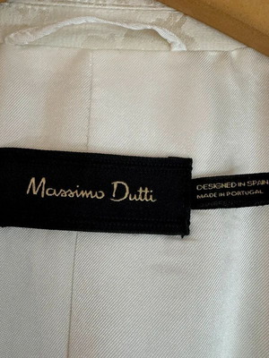 Massimo Dutti white jacket like new, size M