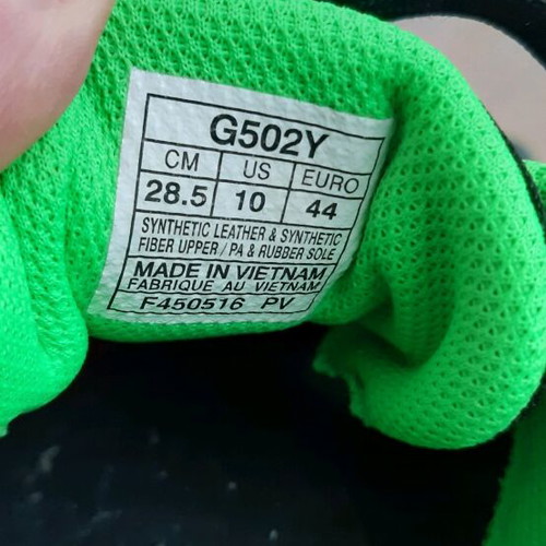 Asics athletic shoes like new, size 44, multicolor