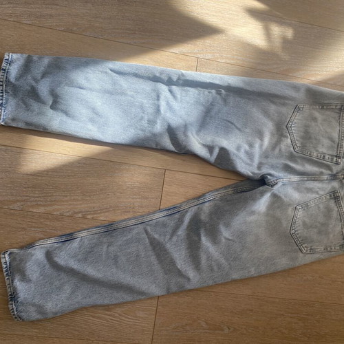 Zara men's light wash denim jeans straight fit new