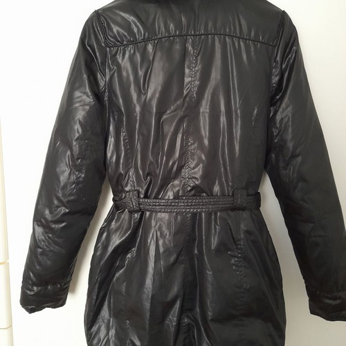 DKNY jacket used black with belt and detachable collar