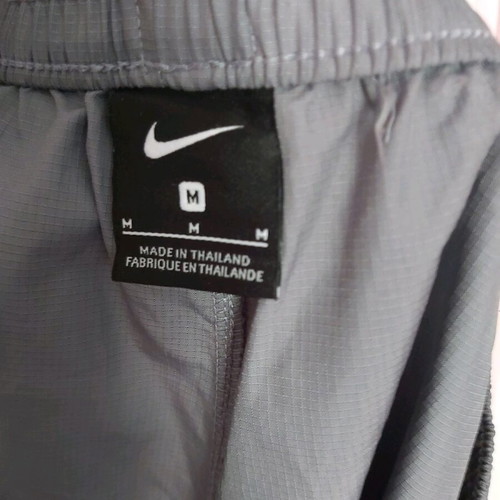 Nike Kyrie Irving sports shorts like new, size Medium, gray