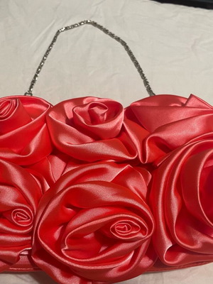 Suzy Smith vintage clutch bag like new, pink and silver with long chain