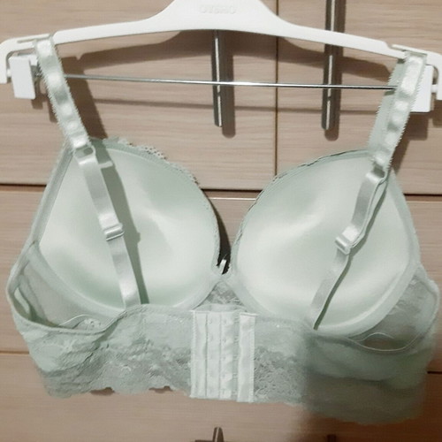 Lace lingerie set veraman 85/100C push up bra and large panties new