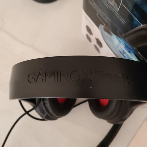Gaming Headphones Trust wired like new