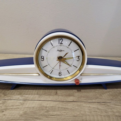 Rhythm table clock used, Japan, rare