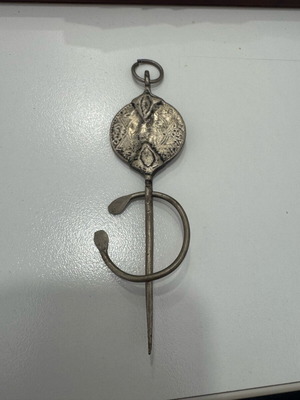 Head jewelry used, foreign origin