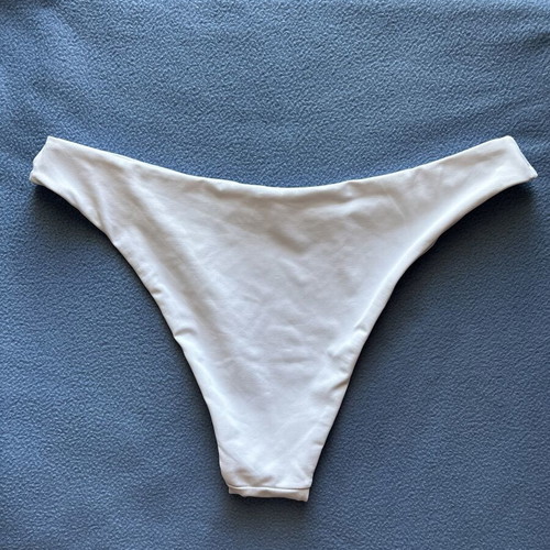 Shein white bikini bottom new, size M 38 10