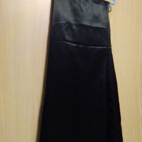 Set of three pieces for evening wear used, black satin maxi skirt, lame top and black lame vest XL