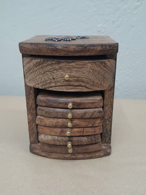 Wooden coaster 10x12.5hx10cm new