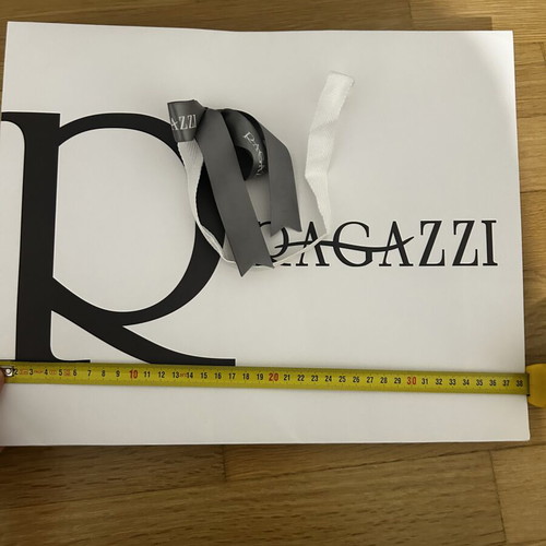 Ragazzi gift bag like new