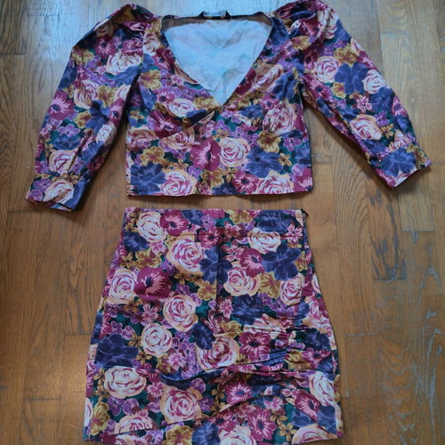 Zara set very good condition, multicolor
