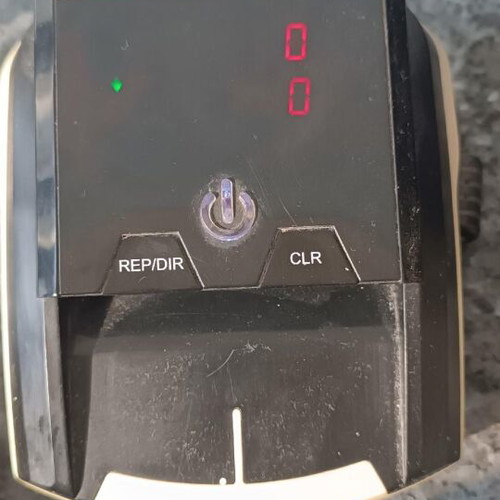 DP-2268 counterfeit banknote detector used, professional