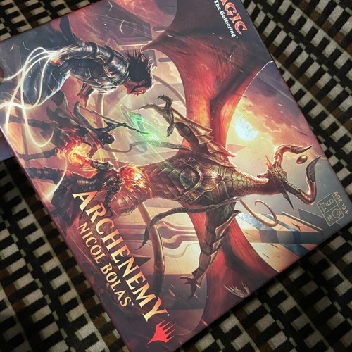 MTG Archenemy Nicol Bolas like new, 4 complete decks with cards