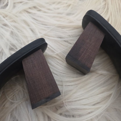 Mango Kurku Black Leather Twist Knot Mules like new