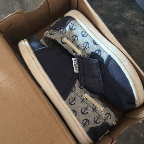Toms kids' shoes, blue, size 21
