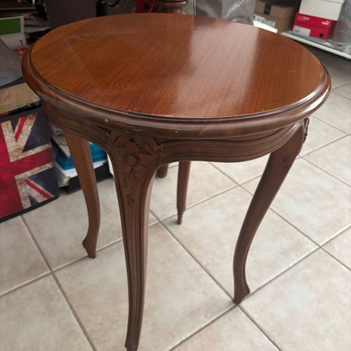 Two Louis XV living room armchairs used and 45 cm table