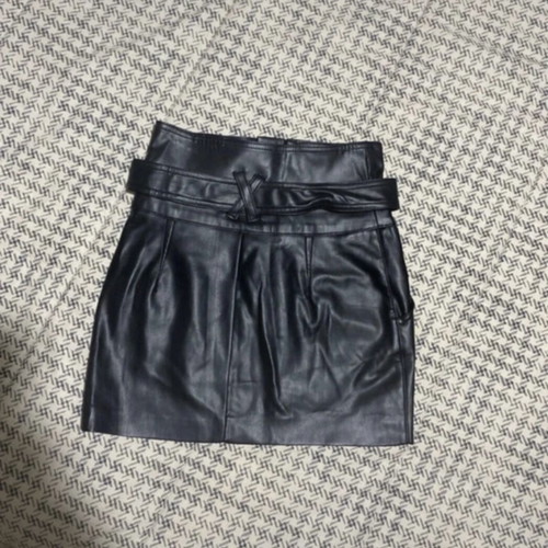 Mini skirt Bershka black like new XS