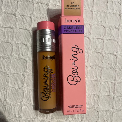 Benefit Boi-ing Cakeless Concealer shade 6.5 In Charge new