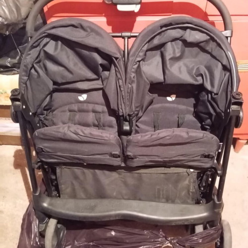 Joie double stroller used, good condition