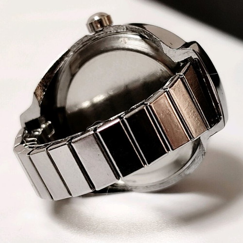Global Watch Women's Ring Watch new with quartz mechanism