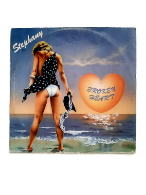 Stephany Broken Heart / Romantic Afrika 12" vinyl single, Italo-Disco