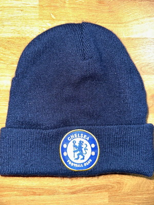 Chelsea beanie like new