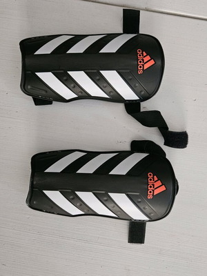 Παιδικές επικαλαμίδες Adidas σαν καινούργιο